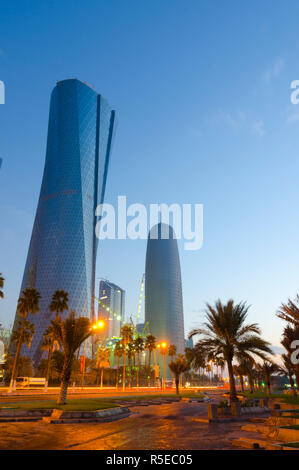 Il Qatar Doha, Al Bidda e torre Burj Qatar Foto Stock