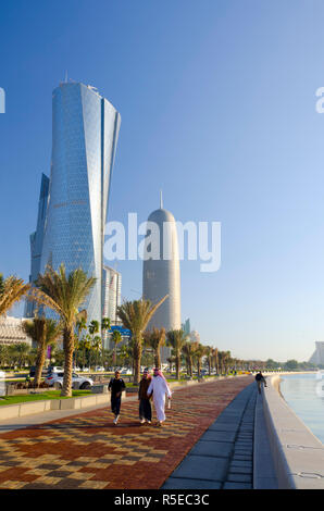 Il Qatar Doha, Al Bidda e torre Burj Qatar Foto Stock