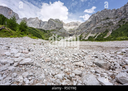 Vista parziale del sud del massiccio Dachstein,Stiria,Austria Foto Stock