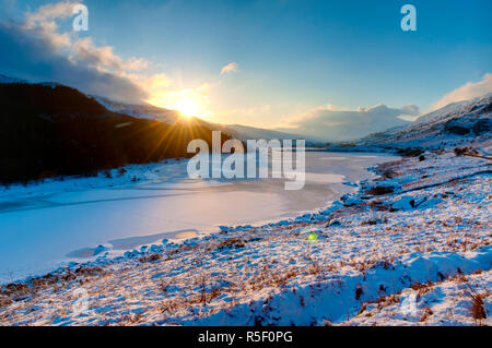 Nel Regno Unito, in Galles, Conwy-Gwynedd, Dyffryn Mymbyr o Vale di Mymbyr, Llynnau Mymbyr o Mymbyr Laghi Foto Stock