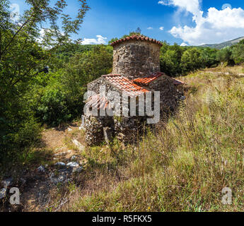 Vecchia chiesa di Sant'Andrea risale al XI secolo, Grecia Foto Stock