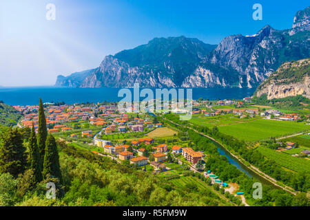 Destinazione popolare,a Torbole sul lago di garda,trento,Italia Foto Stock