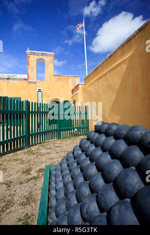 Caraibi, Isole Vergini americane, St. Croix, Christiansted, città vecchia, Fort Christiansvaern Foto Stock