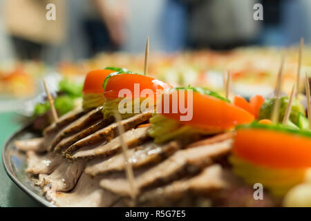 Vista dettagliata del club sandwich serviti a un evento aziendale Foto Stock