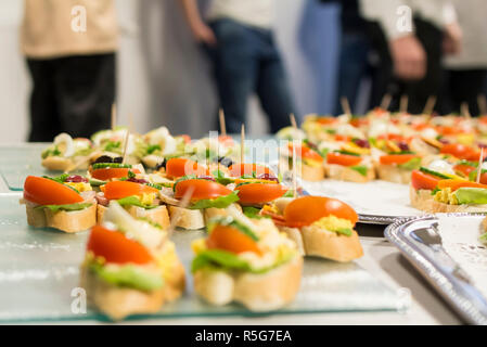 Vista dettagliata del club sandwich serviti a un evento aziendale Foto Stock