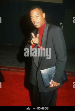 UNIVERSAL City, CA - 9 Marzo: comico Martin Lawrence assiste il xix annuale di People's Choice Awards il 9 marzo 1993 a Unversal Studios in città universale, California. Foto di Barry re/Alamy Stock Photo Foto Stock