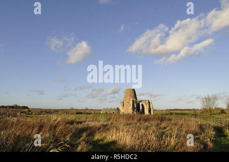 L' Abbazia di San Benet' a Holme accanto al fiume Bure, Norfolk Broads, England Regno Unito Foto Stock