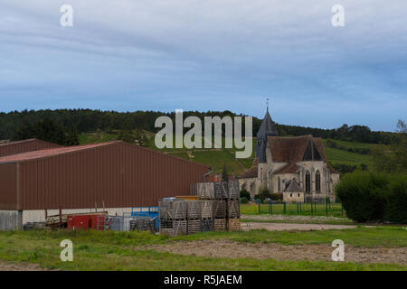Chiesa Polisot in un piccolo villaggio in Aube Champagne Francia Foto Stock
