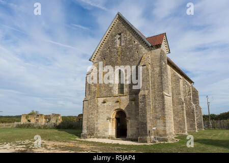 La chiesa dei Templari in Avalleur vicino a Bar-sur-Seine, Aube, Champagne, Francia Foto Stock