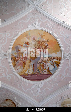 Affreschi a soffitto con scene della vita di san Bernardo di Chiaravalle da Johann Adam Remele in Bernard Hall, Abbazia Cistercense di Bronbach in Reicholz Foto Stock