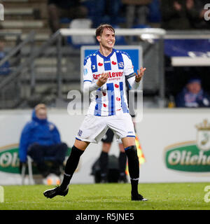 HEERENVEEN , Calcetto , 01-12-2018 , Abe Lenstra stadium , Stagione 2018 / 2019 , olandese Eredivisie, SC Heerenveen player Daniel Hoegh dopo 1-0 durante la partita SC Heerenveen - Fortuna Sittard Foto Stock