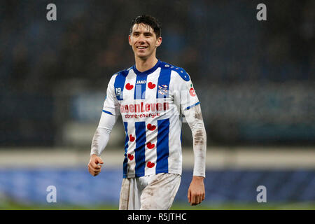 HEERENVEEN , Calcetto , 01-12-2018 , SC Heerenveen - Fortuna Sittard , Abe Lenstra stadium , Stagione 2018 / 2019 , olandese Eredivisie, SC Heerenveen player Pelle van Amersfoort durante la partita SC Heerenveen - Fortuna Sittard Foto Stock
