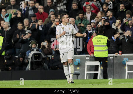 Madrid, Madrid, Spagna. 1 dicembre, 2018. Del Real Madrid in Lucas Vazquez celebra un obiettivo durante la Liga match tra Real Madrid e Valencia CF a Stadio Santiago Bernabeu di Madrid in Spagna. Credito: Legan P. macis/SOPA Immagini/ZUMA filo/Alamy Live News Foto Stock