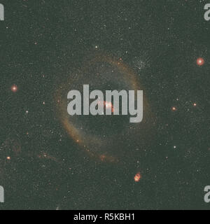 Ampio campo di immagine della bolla nebulosa. Ground-based immagine. Foto Stock