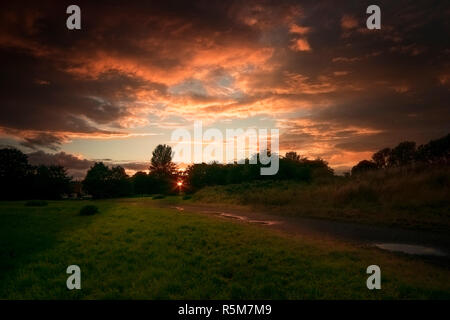 Tramonto a wyken croft park a Coventry Regno Unito Foto Stock