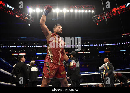 Joe Joyce sconfigge Joe Hanks durante il Heavyweight Championship bout al Staples Center di Los Angeles. Stampa foto di associazione. Picture Data: Sabato 1 dicembre, 2018. Vedere PA storia boxing di Los Angeles. Foto di credito dovrebbe leggere: Lionel Hahn/PA FILO Foto Stock