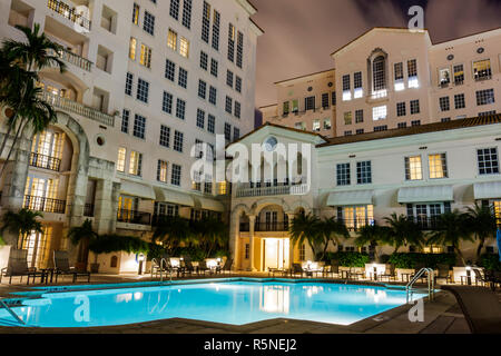 Miami Florida,Coral Gables,Hyatt Regency,catena,alloggio,hotel,edificio,esterno,facciata,entrata,architettura di stile Mediterraneo,roo di piastrelle in botte Foto Stock