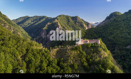 Rovinato fortezza Poenari, Romania Foto Stock