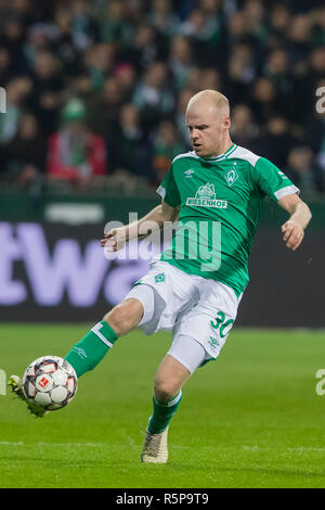 Brema, Stadio Weser, 01-12-2018 , Stagione 2018 / 2019 , la Bundesliga tedesca. Risultato finale 1-2, Werder Brema player Davy Klaassen durante la partita Werder Brema - Bayern Munchen DFL REGOLAMENTI VIETANO QUALSIASI USO DI FOTOGRAFIE come sequenze di immagini e/o quasi-VIDEO Foto Stock