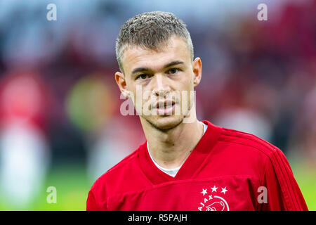 AMSTERDAM, Paesi Bassi, 02-12-2018, calcio, Johan Cruijff ArenA, eredivisie Olandese, stagione 2018/2019, Ajax player Daley Sinkgraven, prima della partita Ajax - ADO, Foto Stock