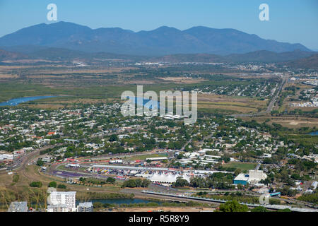 Viste di Townsville da Castle Hill Foto Stock