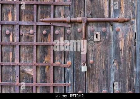 Vecchia porta di legno Foto Stock