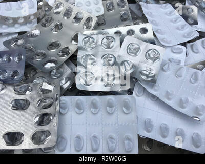 Svuotare i blister di compresse Foto Stock