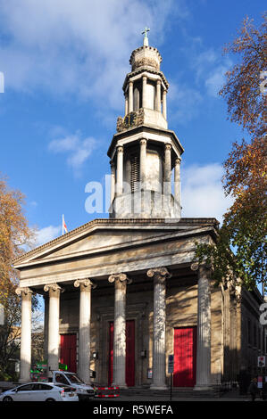 St Pancras nuova chiesa, Euston Road, Londra, Inghilterra, Regno Unito Foto Stock