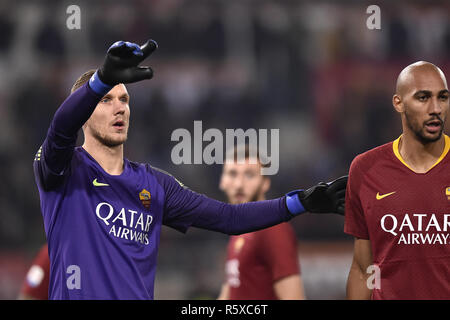 Roma, Italia. 02Dec, 2018. Robin Olsen come di Roma durante la Serie A match tra Roma e Inter allo Stadio Olimpico di Roma il 2 dicembre 2018. Credito: Giuseppe Maffia/Alamy Live News Foto Stock