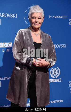 Londra, Regno Unito. 02Dec, 2018. Londra, Regno Unito. Dicembre 02, 2018: Dame Judi Dench presso il British Independent Film Awards 2018 presso Old Billingsgate, Londra. Immagine: Steve Vas/Featureflash Credito: Paul Smith/Alamy Live News Foto Stock