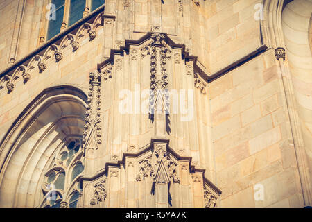 Dettaglio della architettura della cattedrale di Barcellona Foto Stock