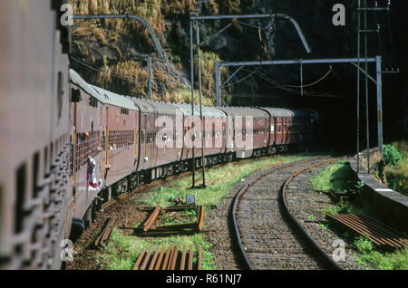 I treni delle Ferrovie, India Foto Stock