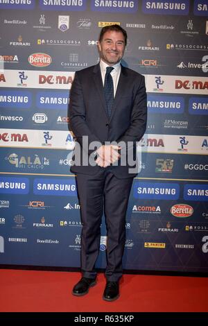 Milano, Italia. 03 Dic, 2018. Milano. Tappeto rosso del Gran GalÃ del Calcio 2018 nell'immagine: Antonio Rossi Credit: Indipendente Agenzia fotografica/Alamy Live News Foto Stock