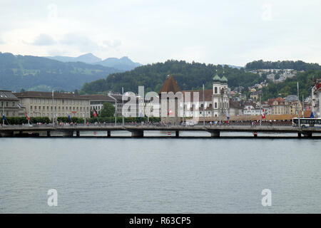 Lucerna a Lago di Lucerna, Svizzera, Ticino, Svizzera Foto Stock