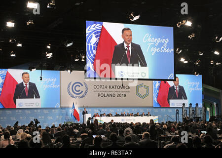 Andrzej Duda, Presidente della Polonia, parla durante una cerimonia di apertura del tubetto 24 conferenza (XXIV Conferenza delle parti delle Nazioni Unite Fr Foto Stock