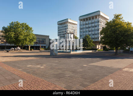 Marl, Renania settentrionale-Vestfalia, Germania: Municipio e Museo di edifici con Creiler Platz Foto Stock