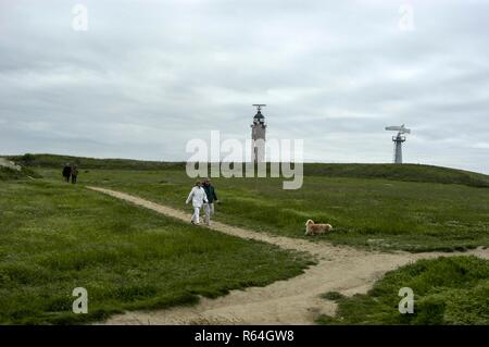 Viste dal cappuccio Gris-Nez, i resti delle difese tedesche come parte della Atlantic Wall e l'inglese Channal in Calais/ Boulogne roa costiera Foto Stock