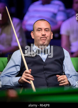 Mark Williams durante il giorno sette del Betway campionato britannico al York Barbican. Foto Stock