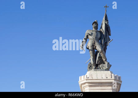 Statua di Hernan Cortes, Medellin, Spagna Foto Stock