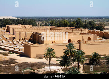 Ripristinato rovine dell antica Babilonia, Iraq. Foto Stock