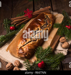 Torta di papavero per natale Foto Stock