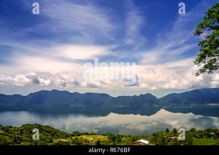 Lago Maninjao a Sumatra Foto Stock