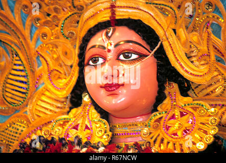 Durga Pooja festival omaggio alla dea madre Foto Stock