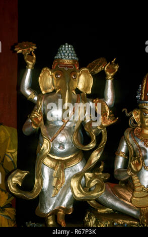 Signore Ganesh Ganpati statua nel Bengala occidentale, India Foto Stock