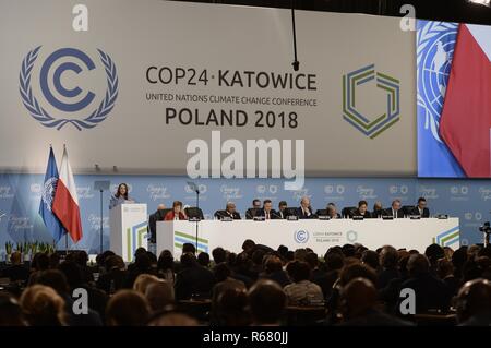 Pechino, Polonia. 3 dicembre, 2018. Maria Fernanda Espinosa Garces, presidente della 73a sessione dell'Assemblea generale delle Nazioni Unite, indirizzi la Conferenza delle Nazioni Unite sui cambiamenti climatici a Katowice, Polonia, Dicembre 3, 2018. Credito: Jaap Arriens/Xinhua/Alamy Live News Foto Stock