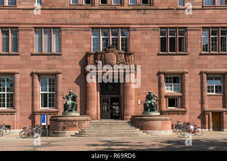 Kollegiengebäude dell'Universitã Albert-Ludwig di Friburgo in Brisgovia, Foresta Nera, Baden-Württemberg, Germania Foto Stock