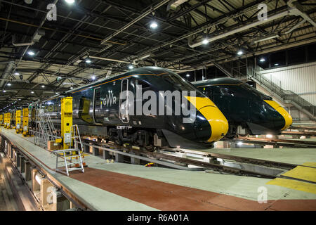 Hitachi polo nord manutenzione ferroviaria per la classe 800 Super Express treni, il deposito è stato precedentemente utilizzato per l'Eurostar della flotta di treni fino al 2007 Foto Stock
