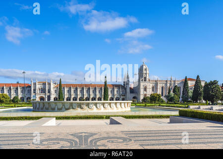 Hieronymites o il Monastero di Jeronimos si trova a Belem a Lisbona, Portogallo. destinazione di viaggio Foto Stock