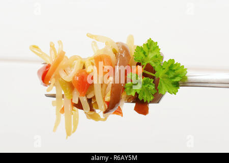 Decapato fagiolo insalata di germogli Foto Stock