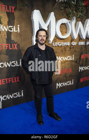 Londra, Regno Unito. 4° dic, 2018. Edgar Wright assiste una speciale proiezione di Netflix "owgli: la leggenda della giungla' presso il Curzon Mayfair. Credito: Gary Mitchell SOPA/images/ZUMA filo/Alamy Live News Foto Stock